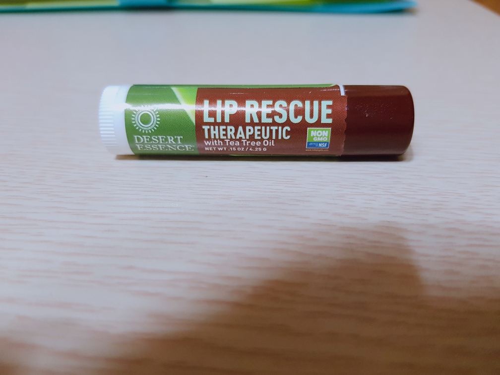 DESERTESSENCE Tea Tree Oil Lip Rescue Therapeutic review image