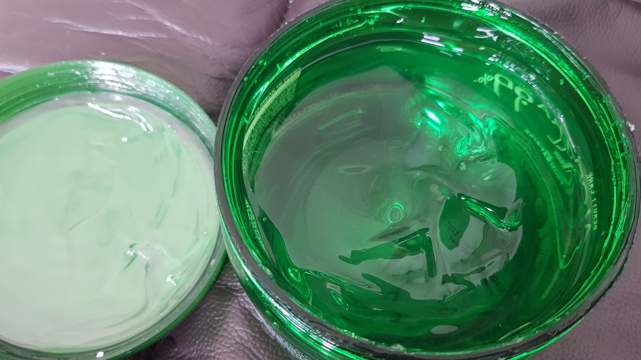 Real user review photo of Aloe Vera 98% Soothing Gel