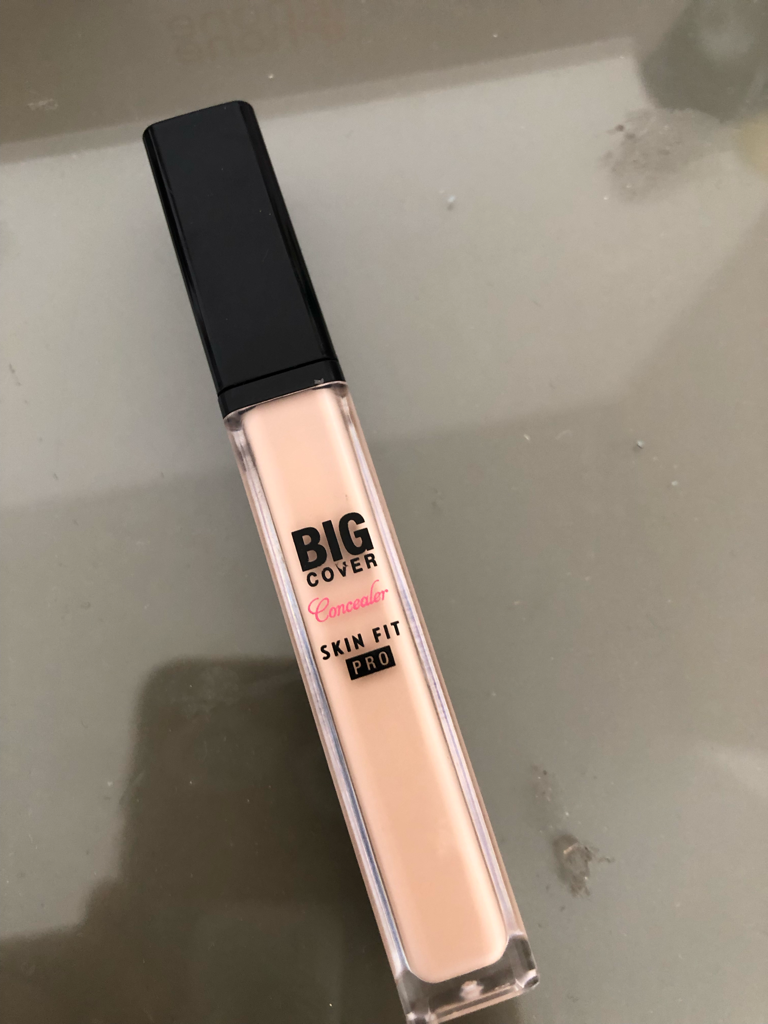 Real user review photo of BIG COVER SKIN FIT CONCEALER PRO [N05 Sand]