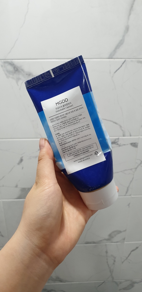 吸附洁面乳的真实用户使用照片
