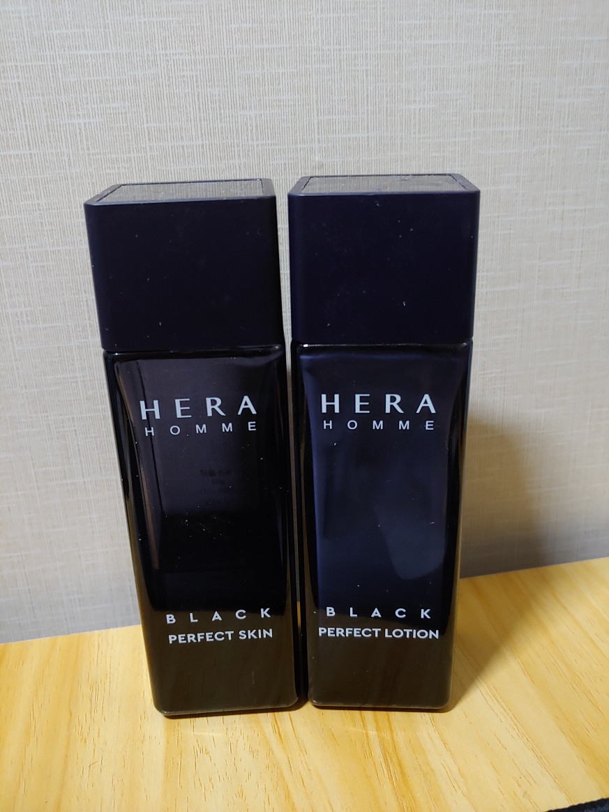 Real user review photo of Homme Black Perfect Skin