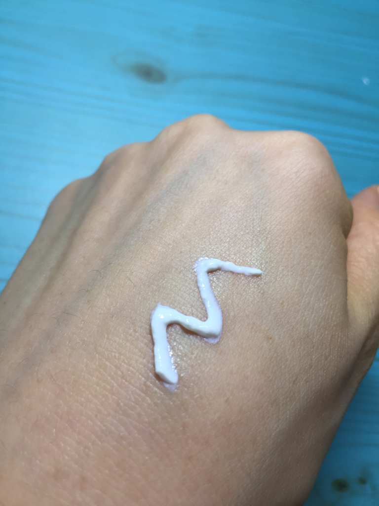 Real user review photo of Pure Block Mild Plus Sun Cream [SPF32/PA++]
