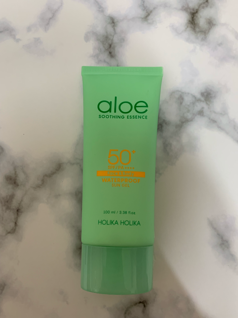 HOLIKAHOLIKA Aloe Waterproof Sun Gel [SPF50+/PA++++] Reviews | Hwahae