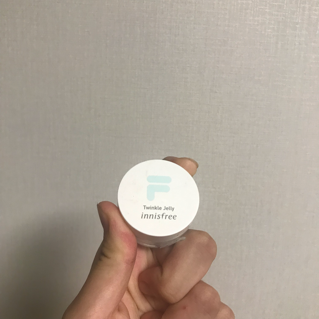 이니스프리 (INNISFREE) 휠라 체육대회 에디션 트윙클 젤리 [1호 인어공주글리터] review image