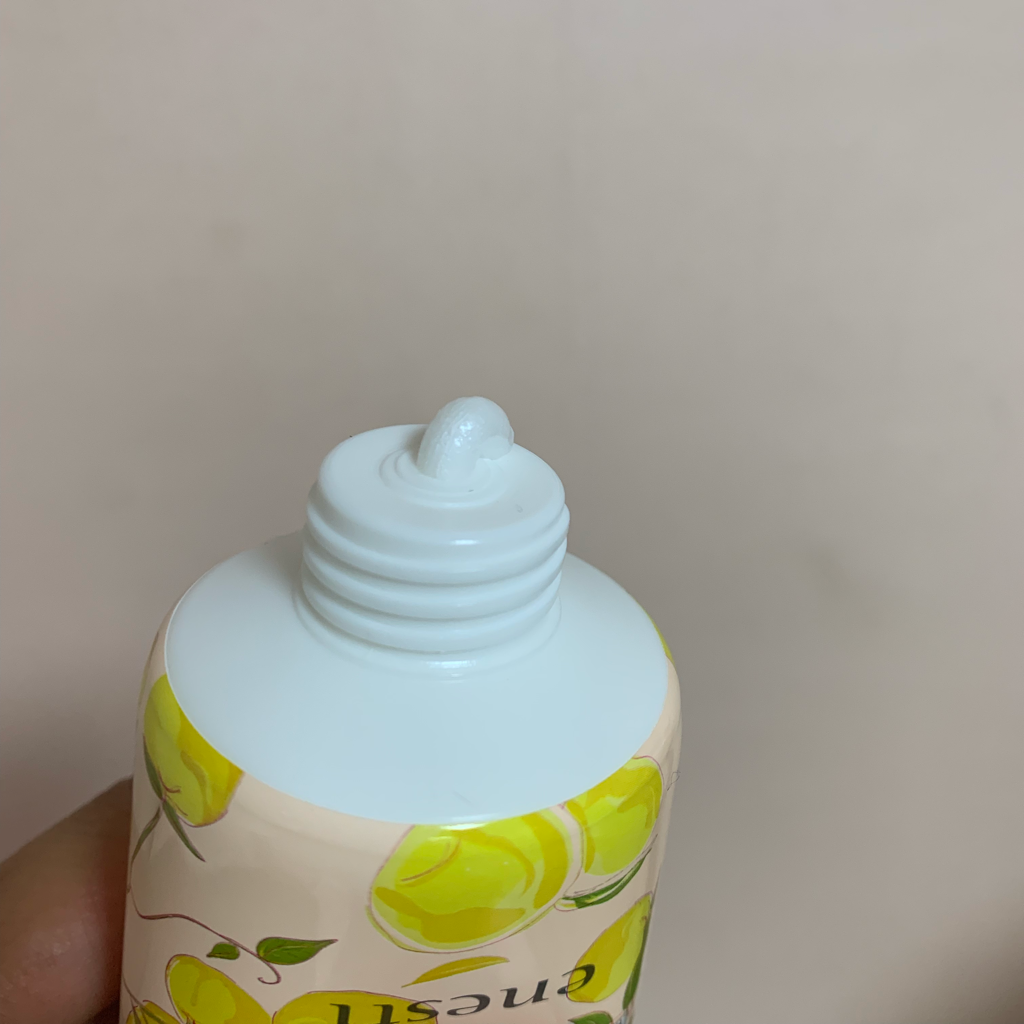 에네스티 (enesti) 온천수가득 상큼 유자 클렌징폼 review image