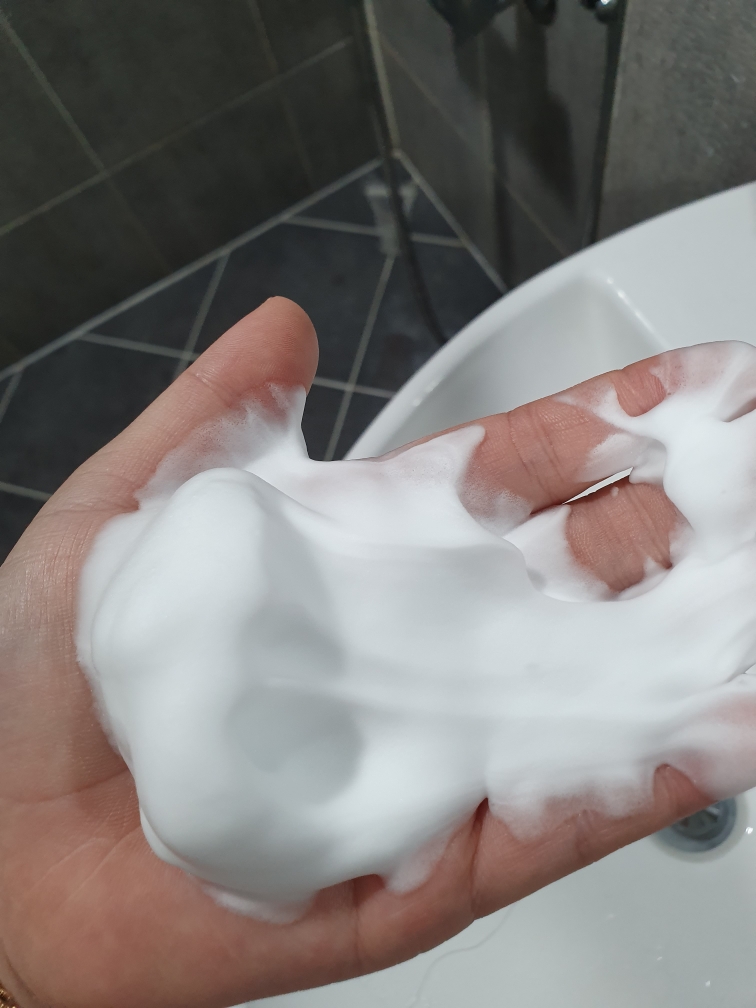 洗面奶的真实用户使用照片