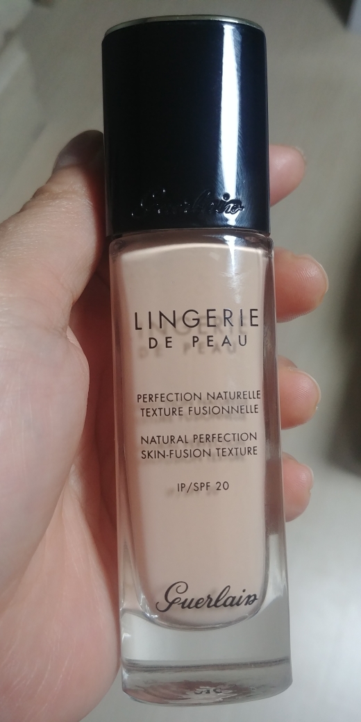 Real user review photo of Lingerie de Peau Foundation [SPF20] [01N Très Clair]