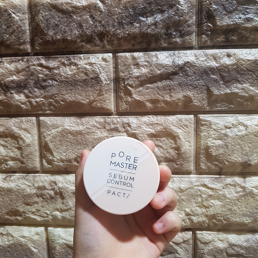 Real user review photo of Pore ​​Master Sebum Control Pact [No. 2 Pink Beige]