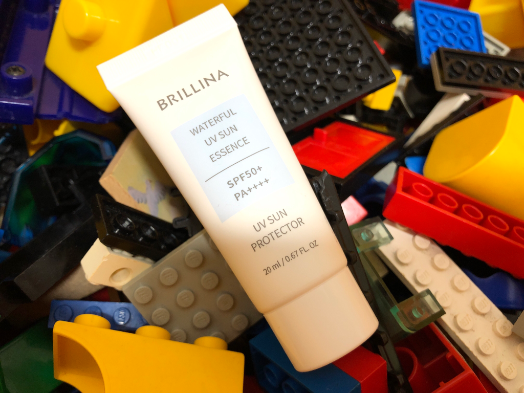 브릴리나 (BRILLINA) 워터풀 유브이 선 에센스 [SPF50+/PA++++] review image
