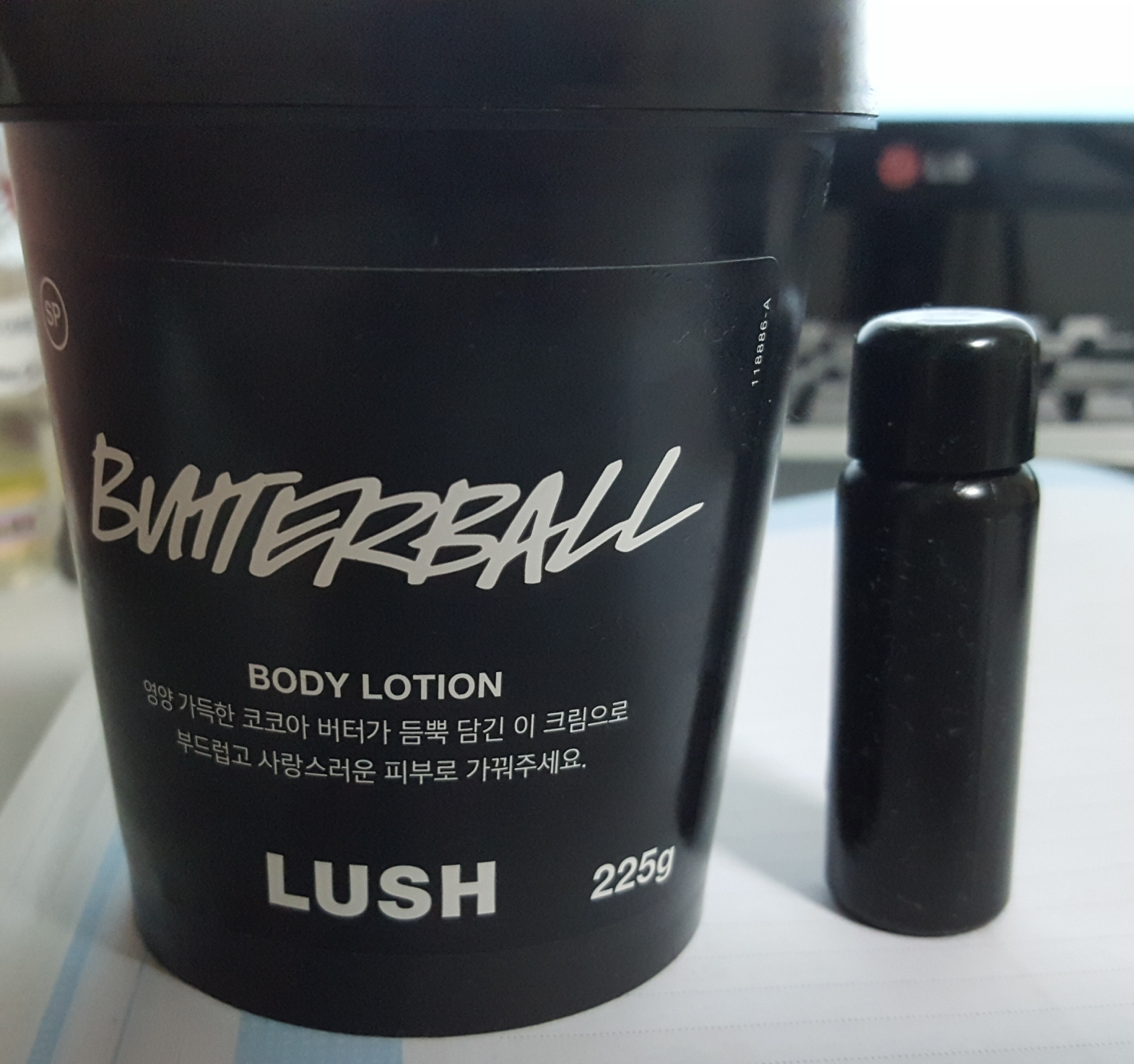 러쉬 (LUSH) 버터 볼 review image