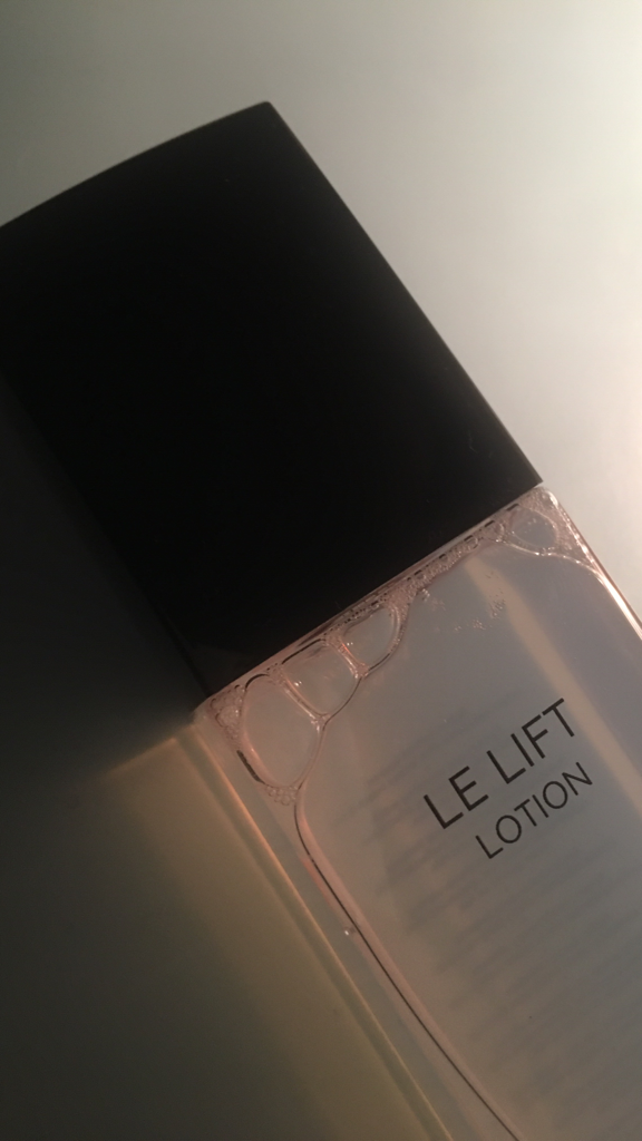 CHANEL Le Lift Lotion (Le Lift Vermeterisage Rossion) review image