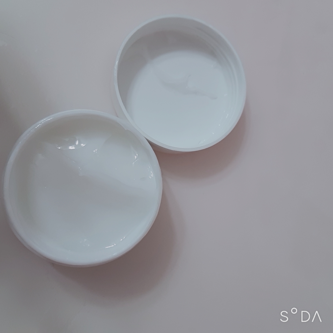 易博士 Derma Sica 强效修护霜（由 Bijouxine 提供） common.review image