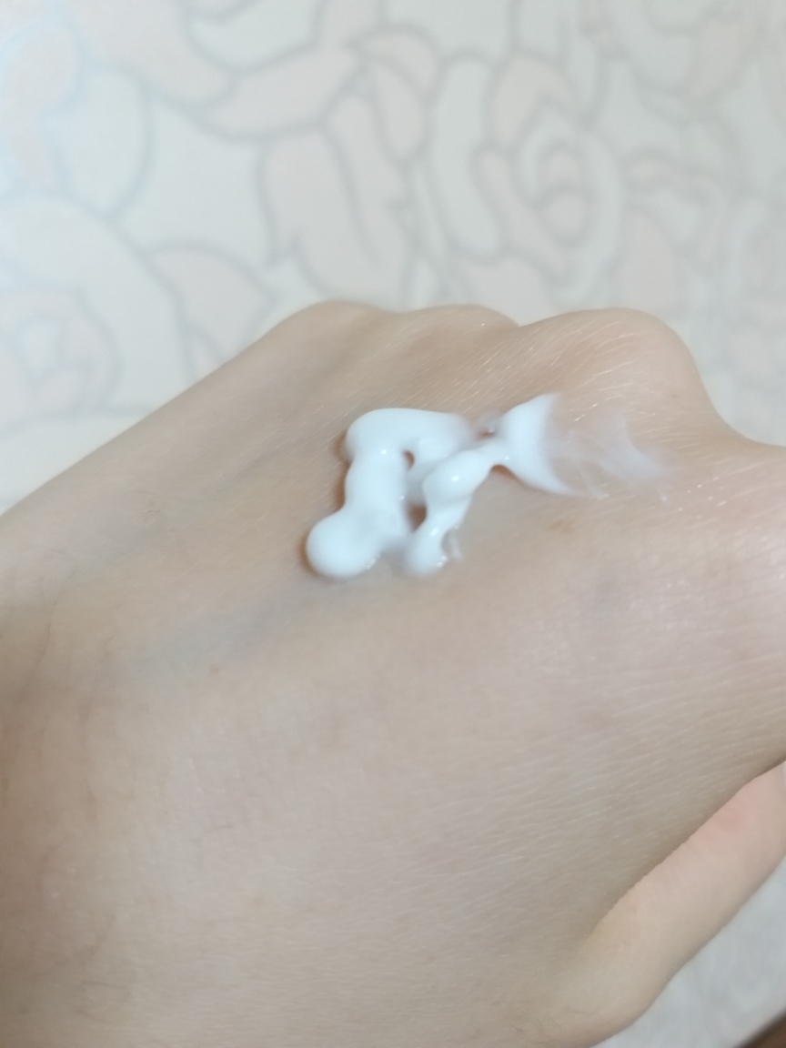 오브레 (Obre) 쉐어버터 핸드크림 review image