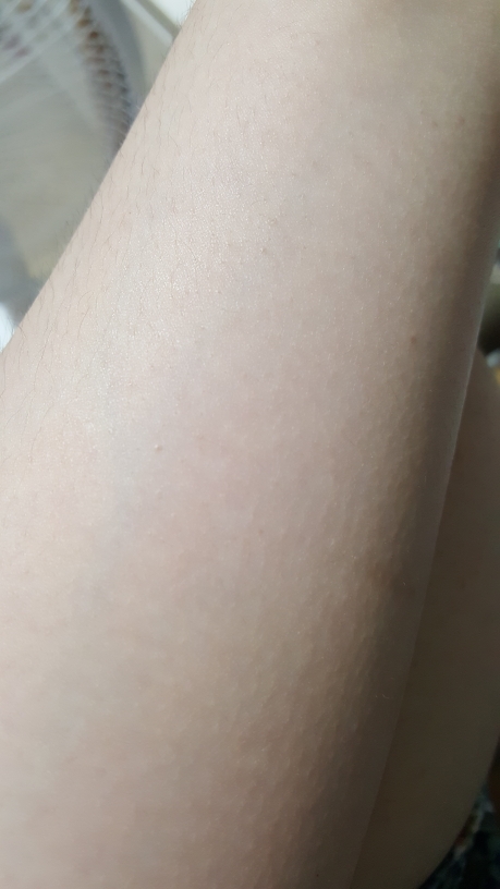 제이센 (JschonCOSMETIC) 핫슬림 멀티케어 레그크림 미니 review image