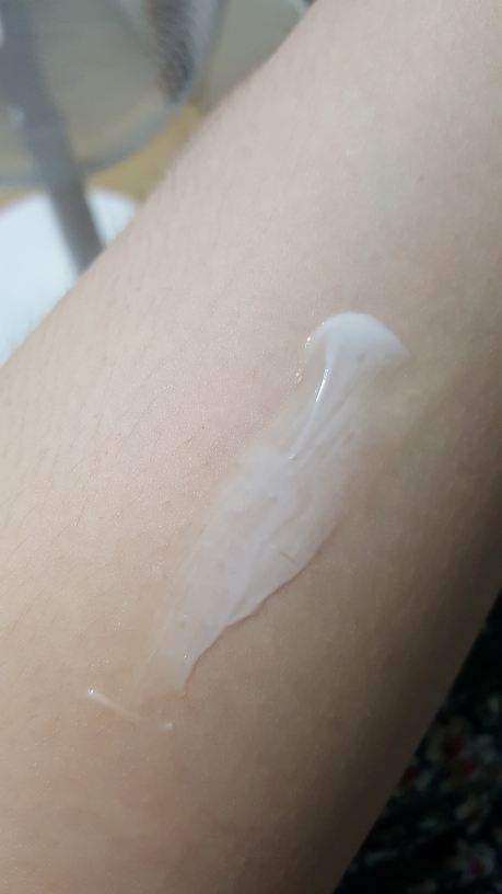 제이센 (JschonCOSMETIC) 핫슬림 멀티케어 레그크림 미니 review image