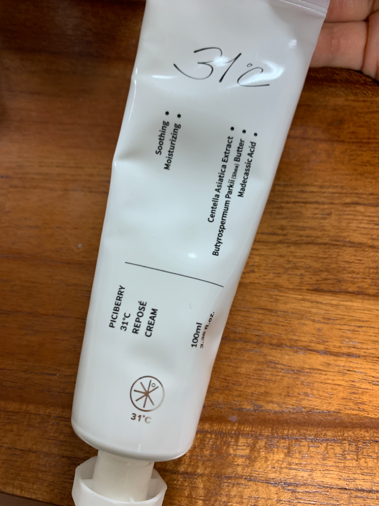 Ảnh đánh giá thực tế của người dùng về Kem dưỡng da Le Poze 31°C