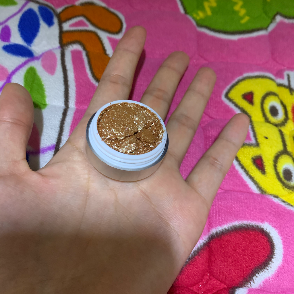 Metallist 金属效果闪亮箔颜料 [No.1 奶油桃] 金属色的真实用户使用照片