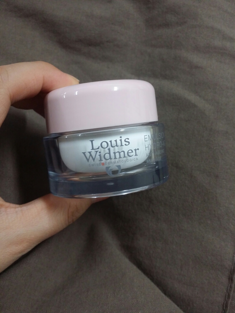 루이스비드마 (LouisWidmer) 모이스처 에멀전 하이드로 액티브 review image