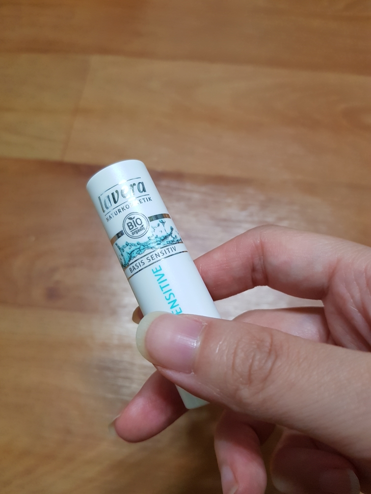 라베라 (lavera) (해외) 베이직 센시티브 립밤 review image