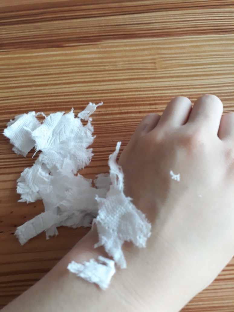 自然露水精华的真实用户使用照片
