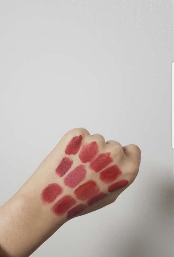 Real user review photo of Smooth Matte Lipstick [Yes]