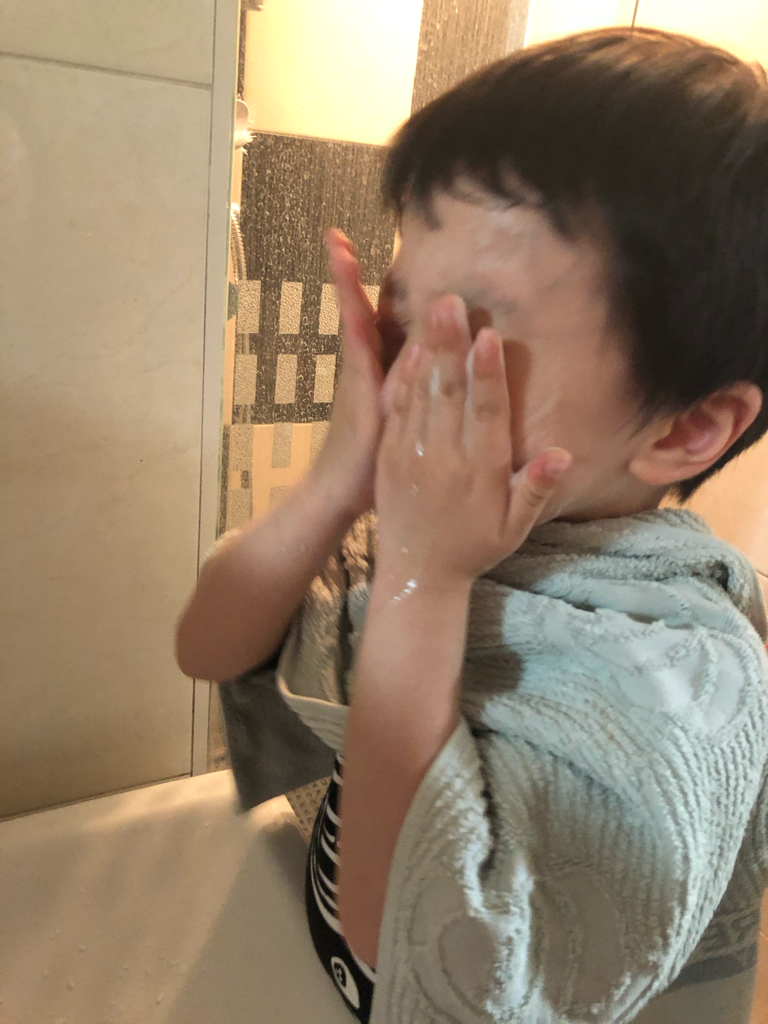 아임낫어베이비 (I'mNOTABaby) 고트밀크 키즈 페이셜 클렌져 review image