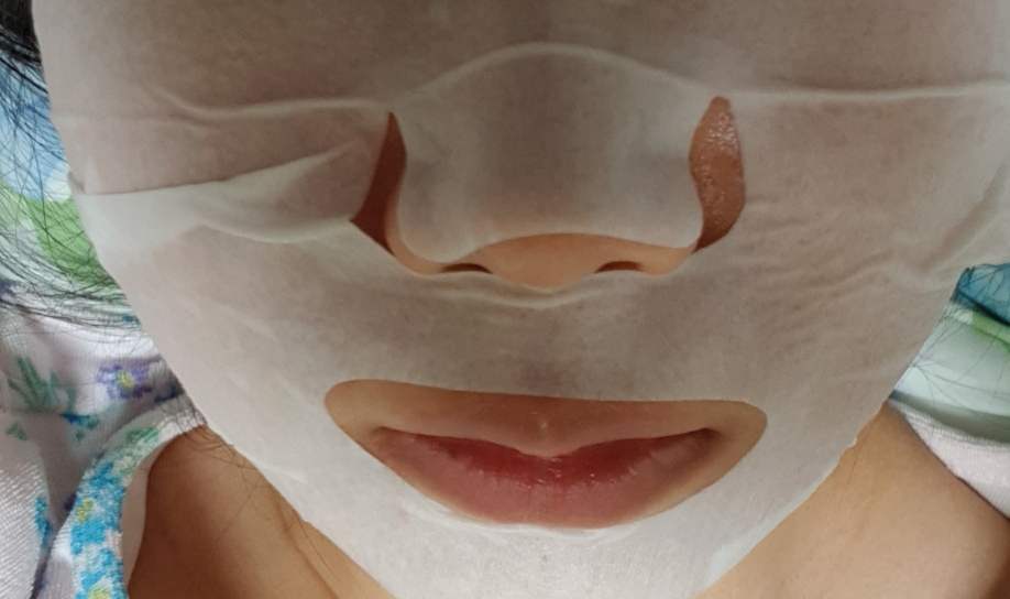HECTIC 10 PM 2-step soothing mask [STEP 1 microfine photo correction sheet] review image