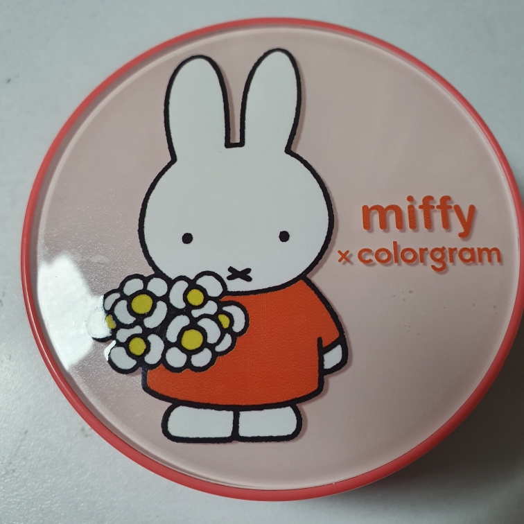 컬러그램 (colorgram) 미피 에디션 타고난 고고 커버쿠션 [21호 환하게고고] review image