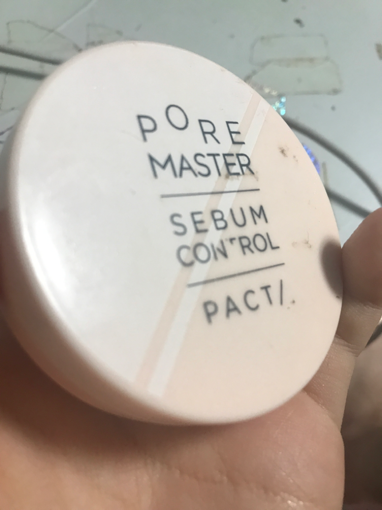 Real user review photo of Pore ​​Master Sebum Control Pact [No. 2 Pink Beige]
