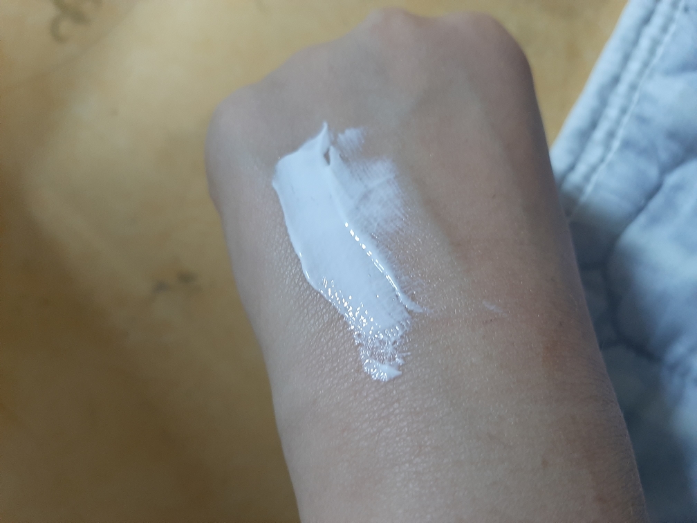 亚马逊 No Se Beom 防晒霜 [SPF50+/PA++++]的真实用户使用照片