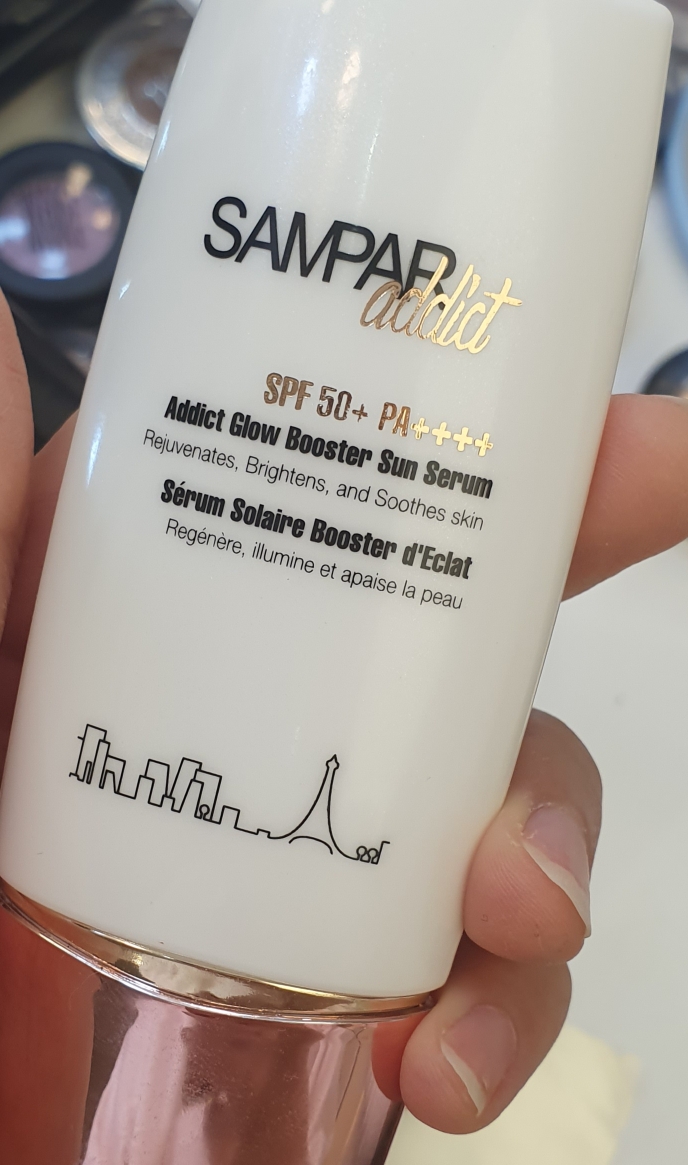 瘾迷光泽防晒精华液 [SPF50+/PA++++]的真实用户使用照片