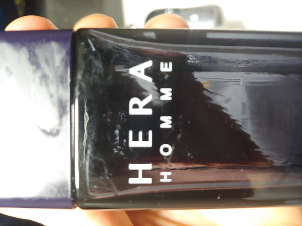 Real user review photo of Homme Black Perfect Skin