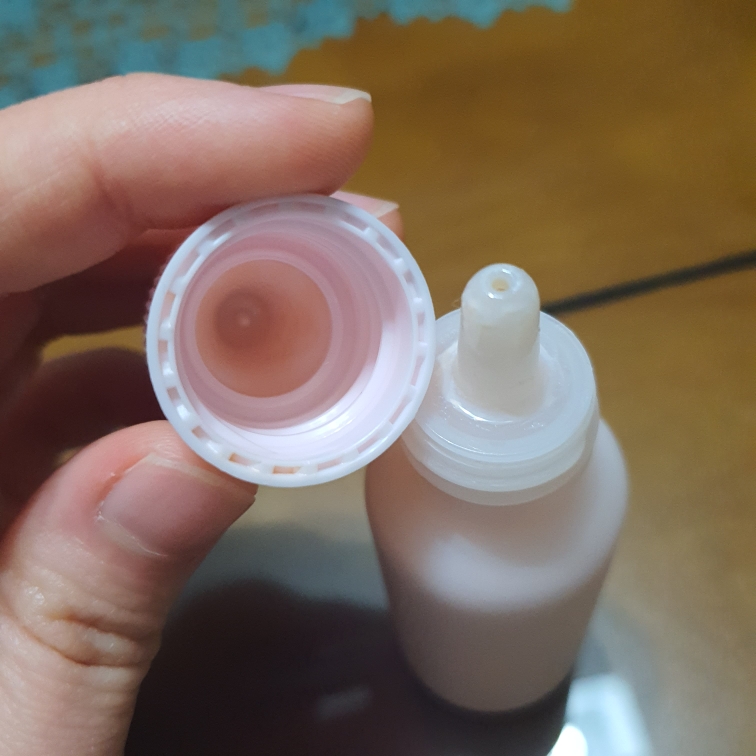 インク 真っ白なスキンティント [SPF50+/PA++++] [004 ピッチトーンアップ]のリアルなユーザー写真
