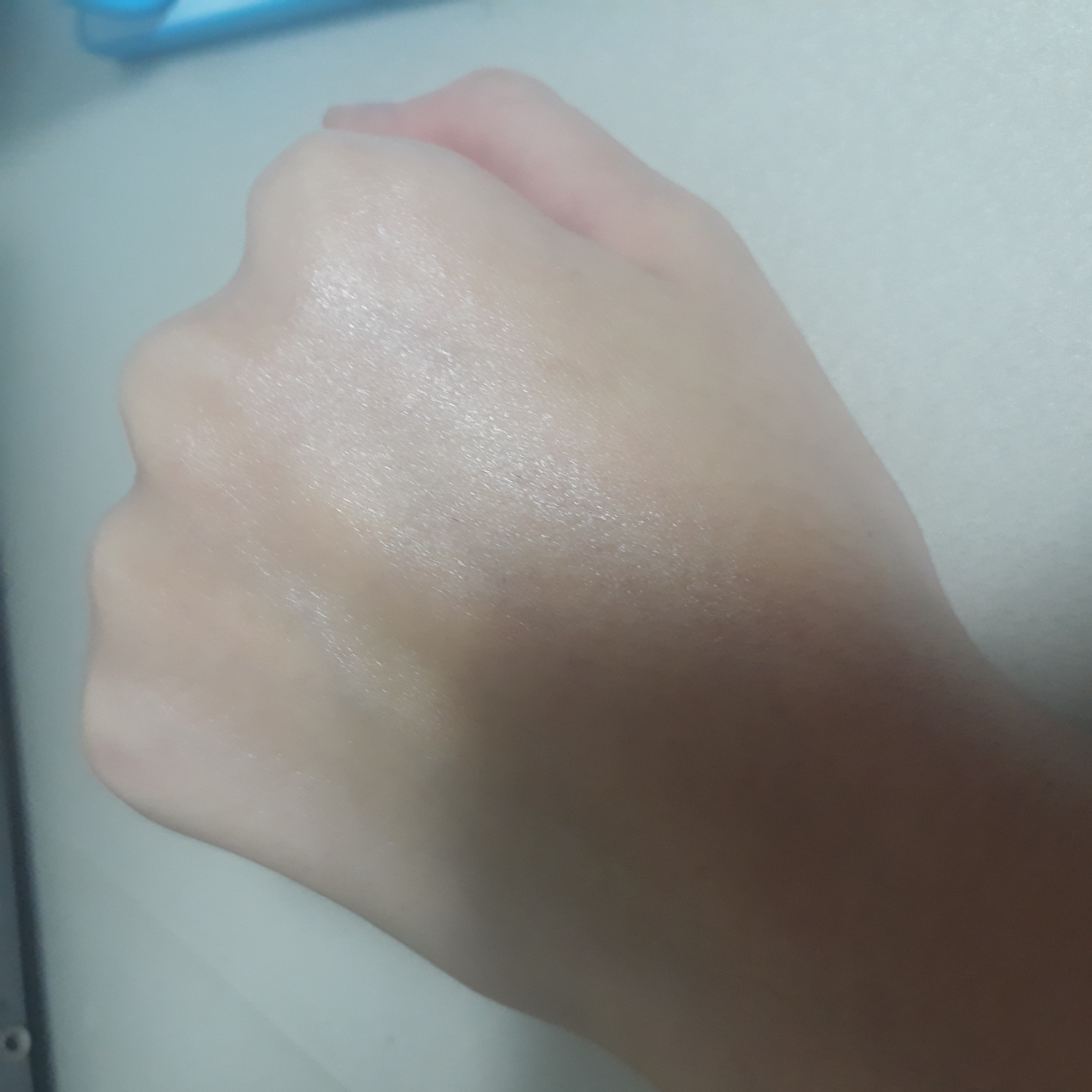 어라운드미 (AROUNDME) 퍼퓸드 핸드크림 [피치] review image