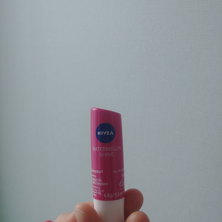 니베아 (NIVEA) 워터멜론 샤인 review image