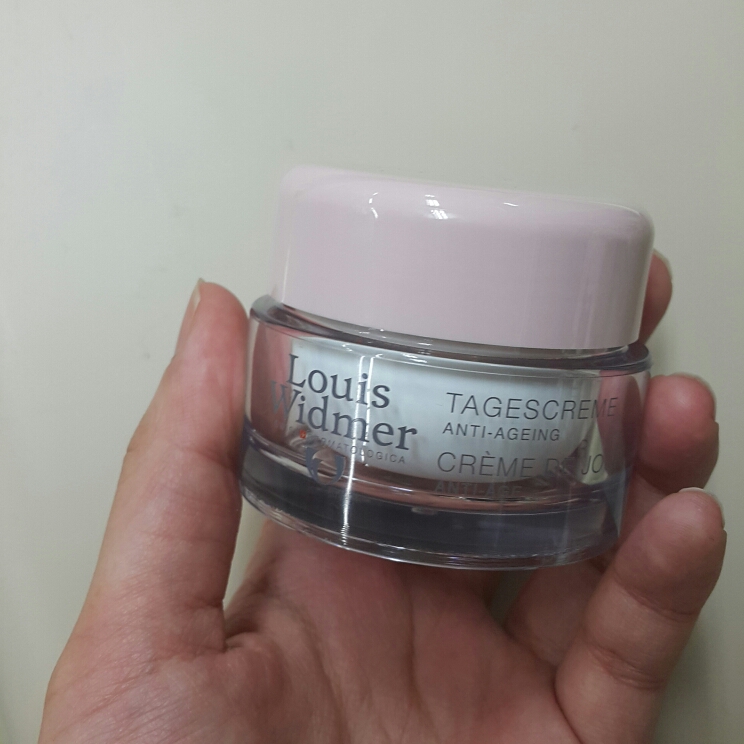 루이스비드마 (LouisWidmer) 데이 크림 [유향] review image