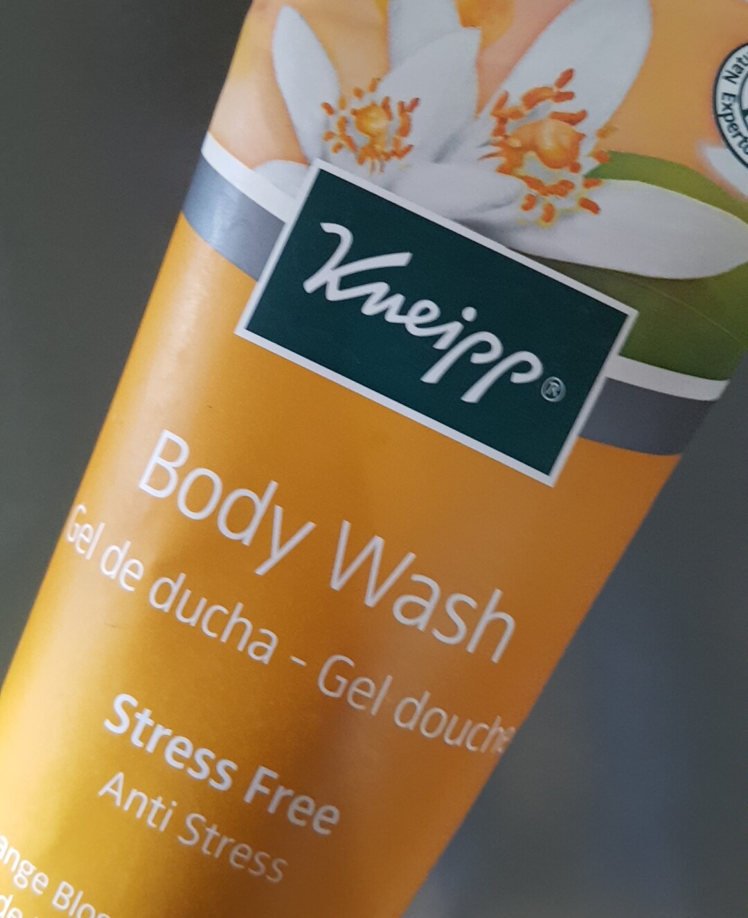크나이프 (Kneipp) 스트레스프리 오렌지 블라썸 바디워시 review image