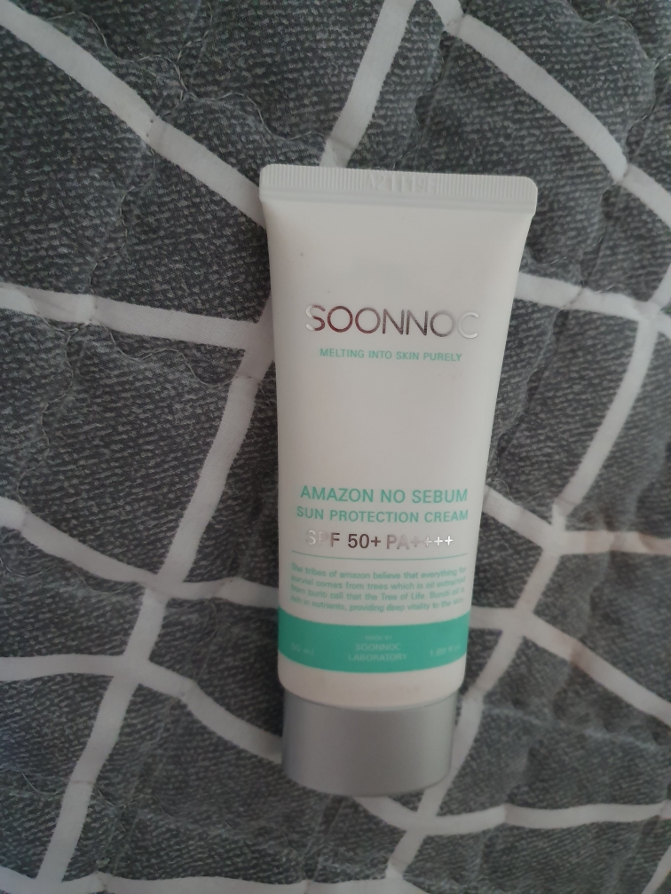亚马逊 No Se Beom 防晒霜 [SPF50+/PA++++]的真实用户使用照片