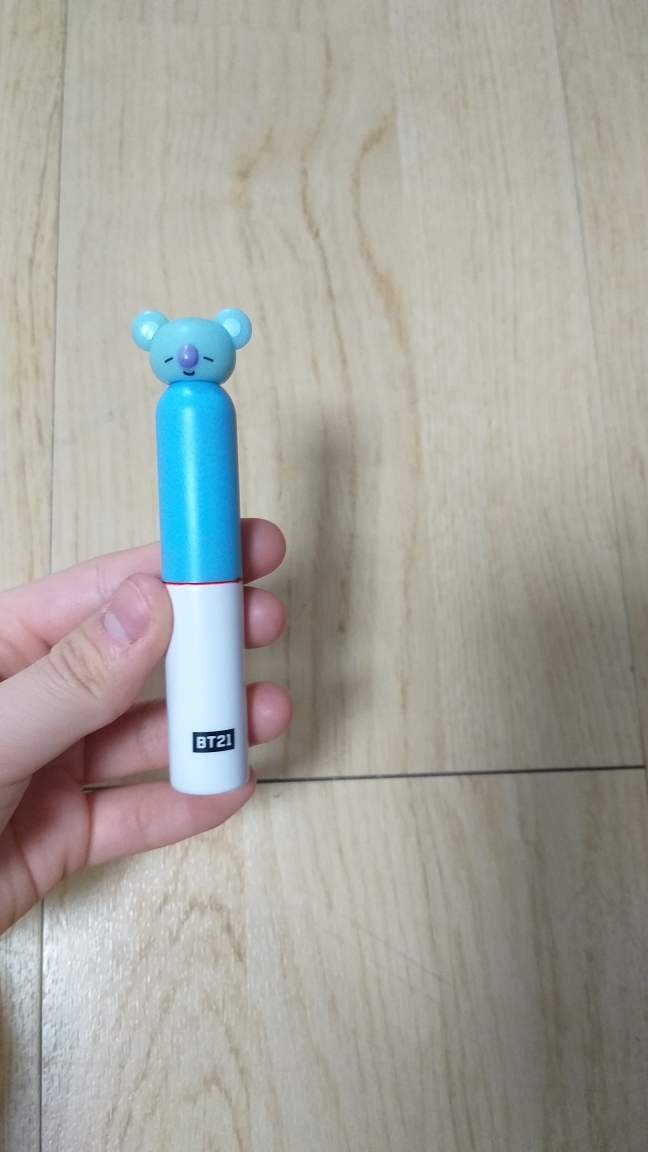 브이티코스메틱 (VTCOSMETICS) 크림 립 라커 [04 시럽레드] (BT21에디션) review image