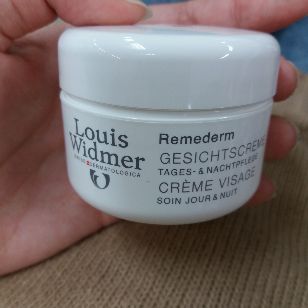 루이스비드마 (LouisWidmer) 레메덤 페이스 크림 [무향] review image