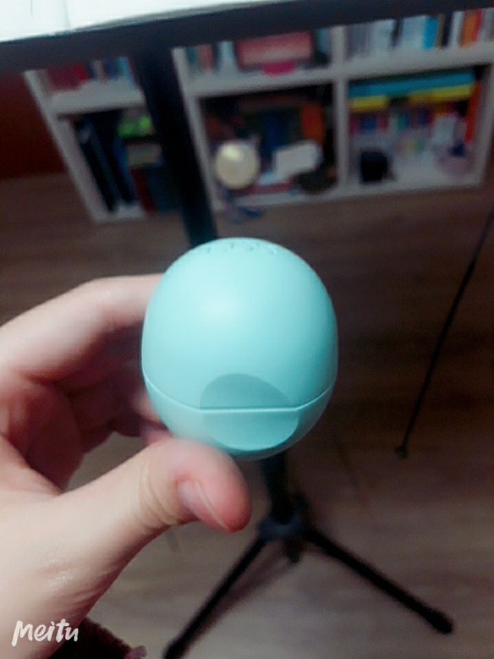 이오스 (EOS) 바닐라 민트 소프트 립밤 review image