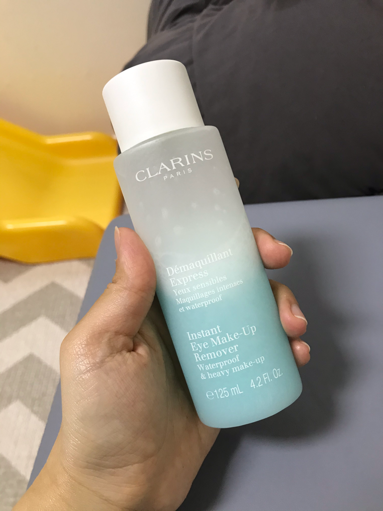 CLARINS Instant Eye Makeup Remover review image