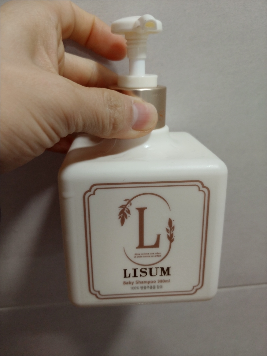 리숨 (LISUM) 센텔라 데일리 베이비 샴푸 review image