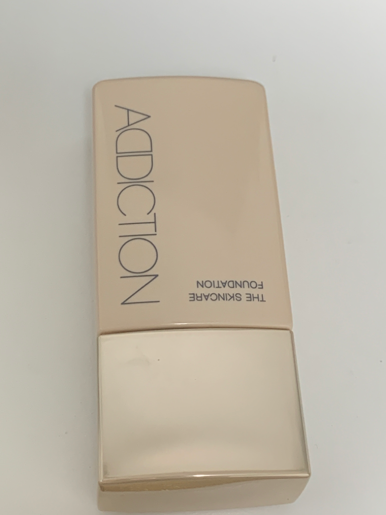 어딕션 (ADDICTION) 더 스킨 케어 파운데이션 [SPF25/PA++] [004 아이보리로즈] review image