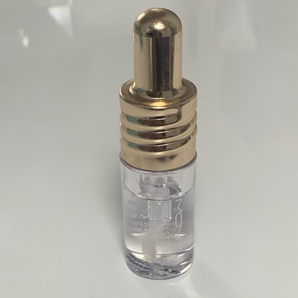 容量修复精华润唇油的真实用户使用照片