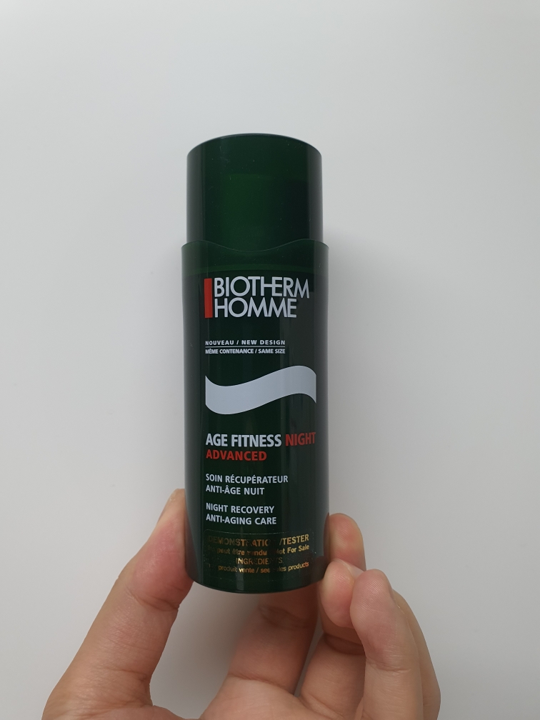비오템옴므 (BIOTHERMHOMME) 에이지 휘트니스 옴므 나이트 에센스 review image