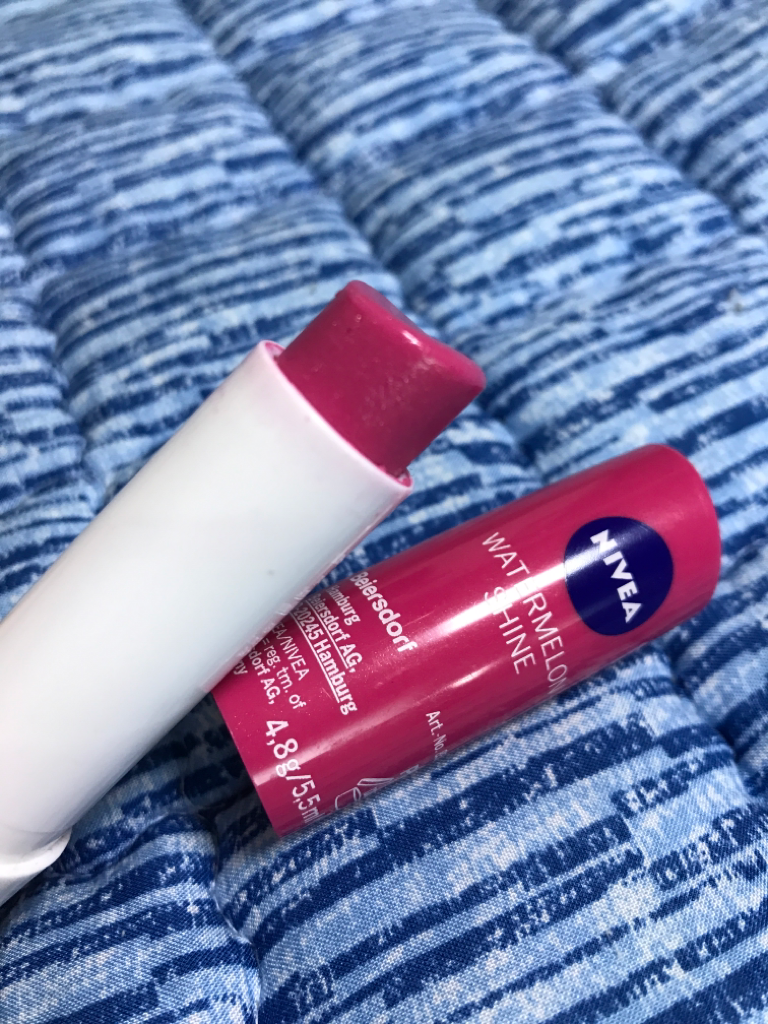 니베아 (NIVEA) 워터멜론 샤인 review image