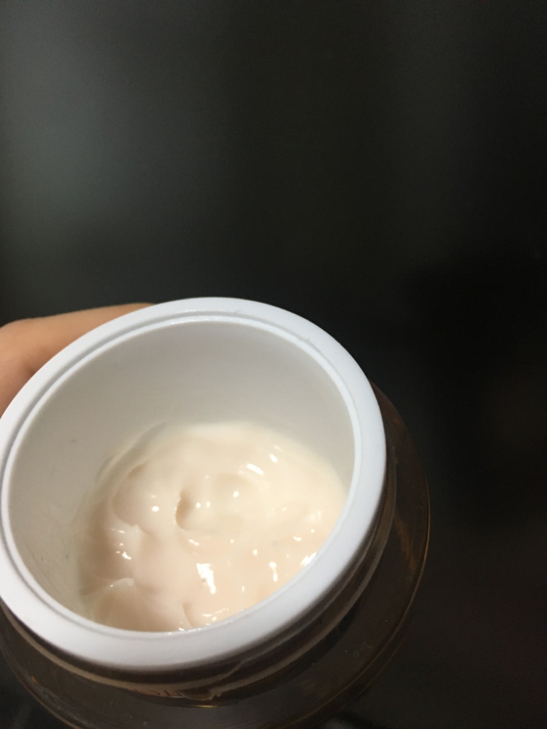 Real user review photo of Revitalizing Supreme+ Global Anti-Aging Power Cream