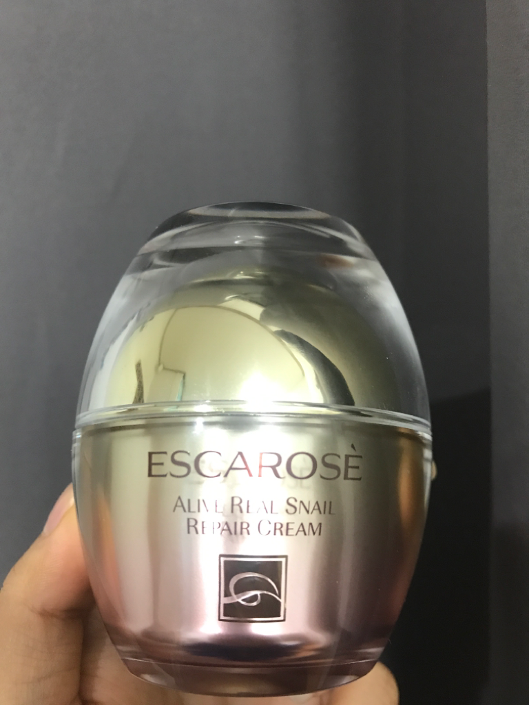 에스까로제 (ESCAROSE) 얼라이브 리얼 스네일 리페어 크림 review image