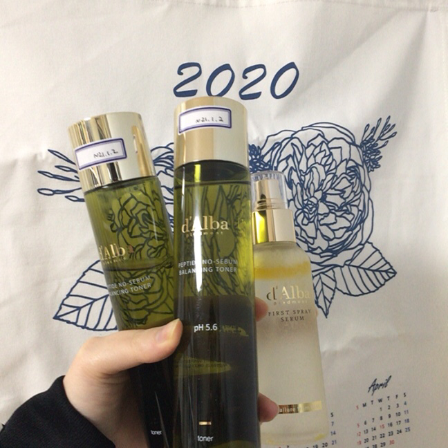 d'Alba Peptide No Sebum Balancing Toner review image